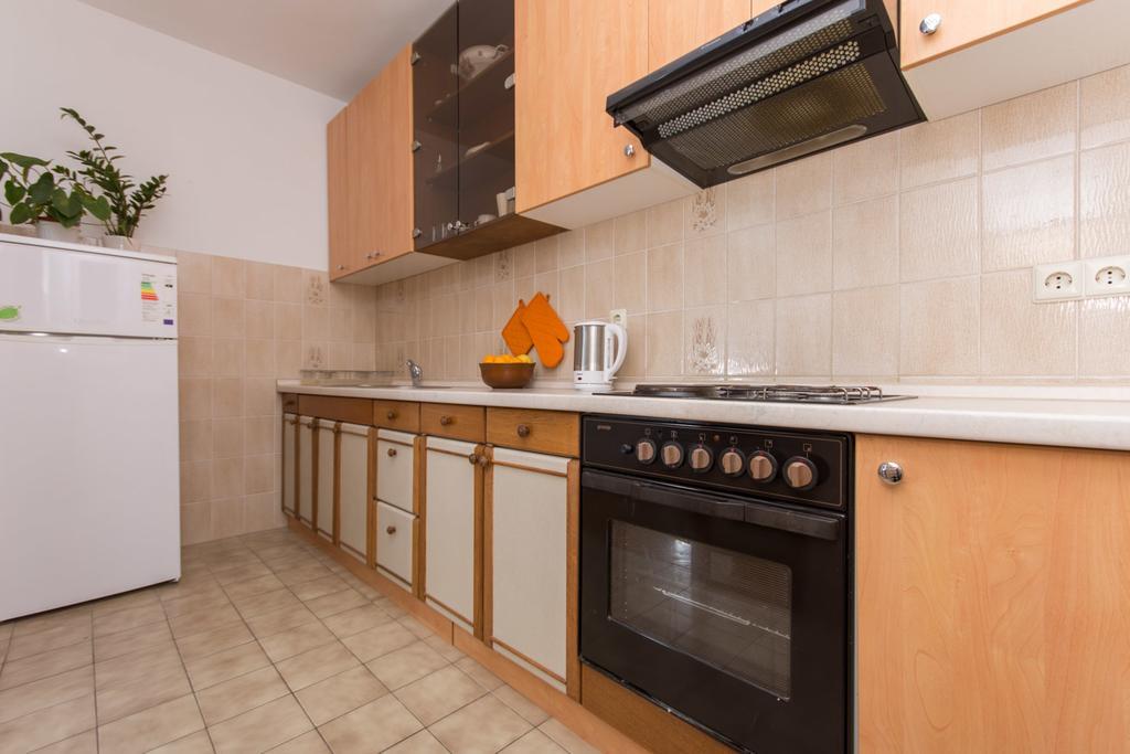 Apartmani Gaube Traù Esterno foto