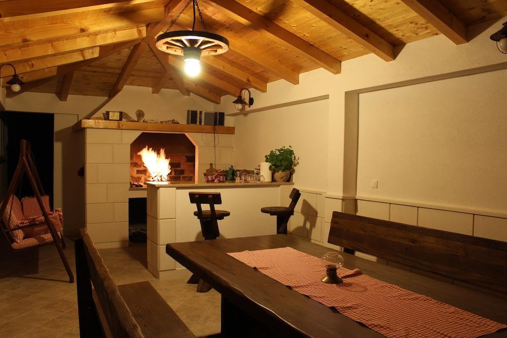 Apartmani Gaube Traù Esterno foto